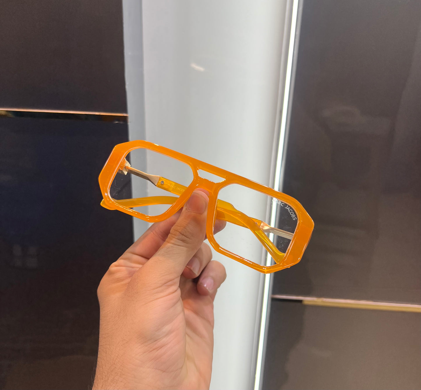 Marc Jacob Orange Shahid Kapoor Edition Luxury Shade With Original Packing