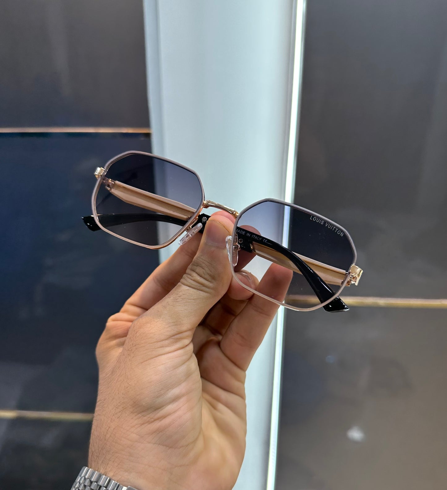 Louis Vuitton Black Cream Luxury Shade With Original Packing