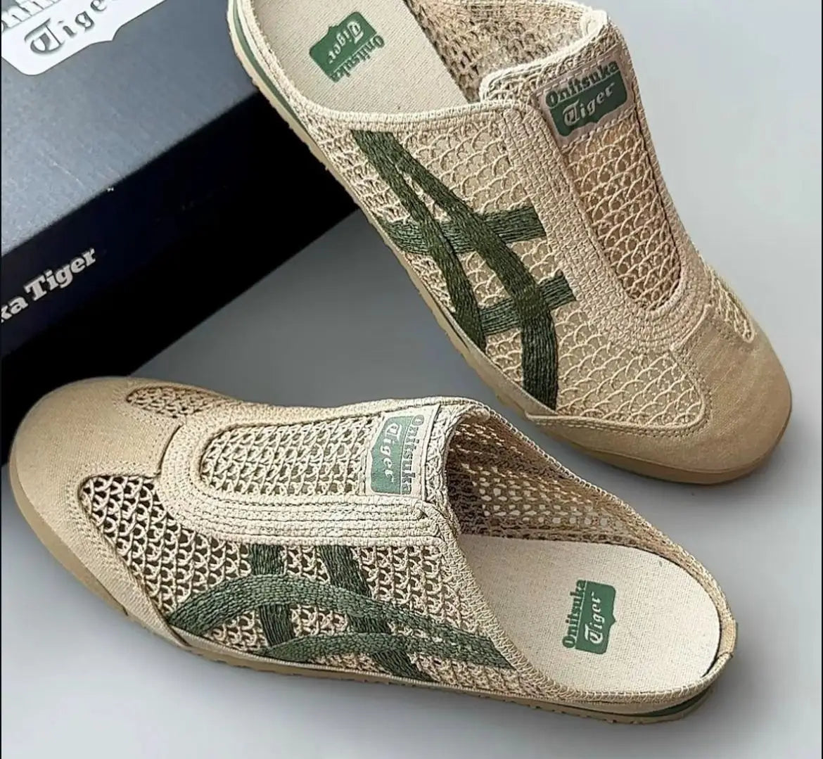 Onitsuka Tiger slip on sabot Safari Green 472
