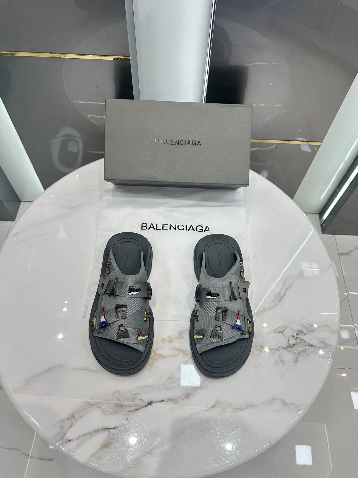Balenciaga_Luxury Premium Slide For Men