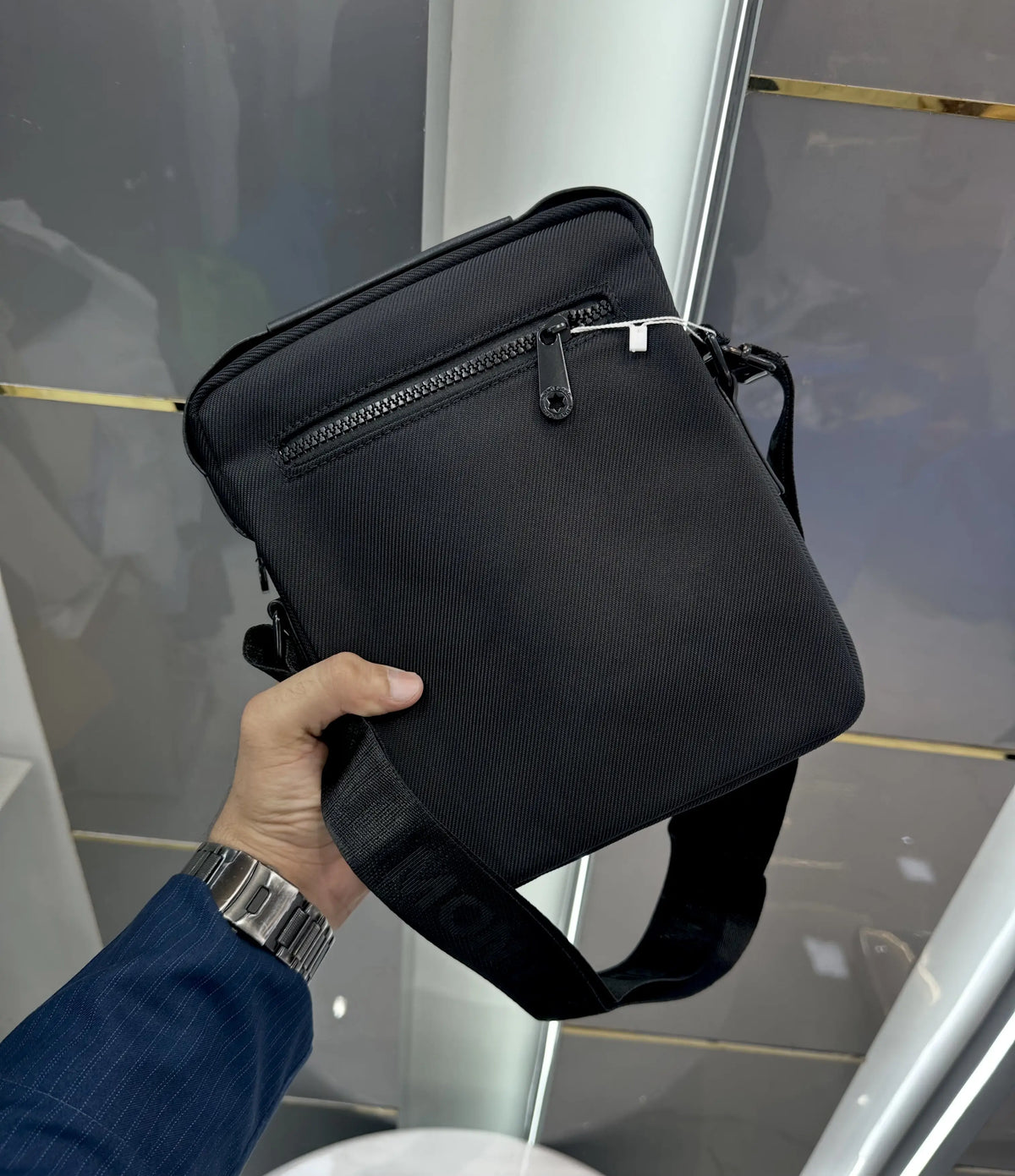 Mont Blan c Luxury Sling Bag Black mb222