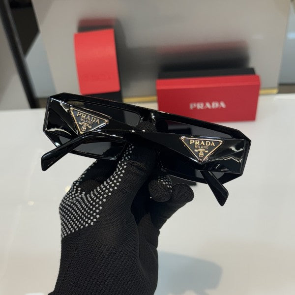 Prada Milano Black Luxury Shade With Original Packing