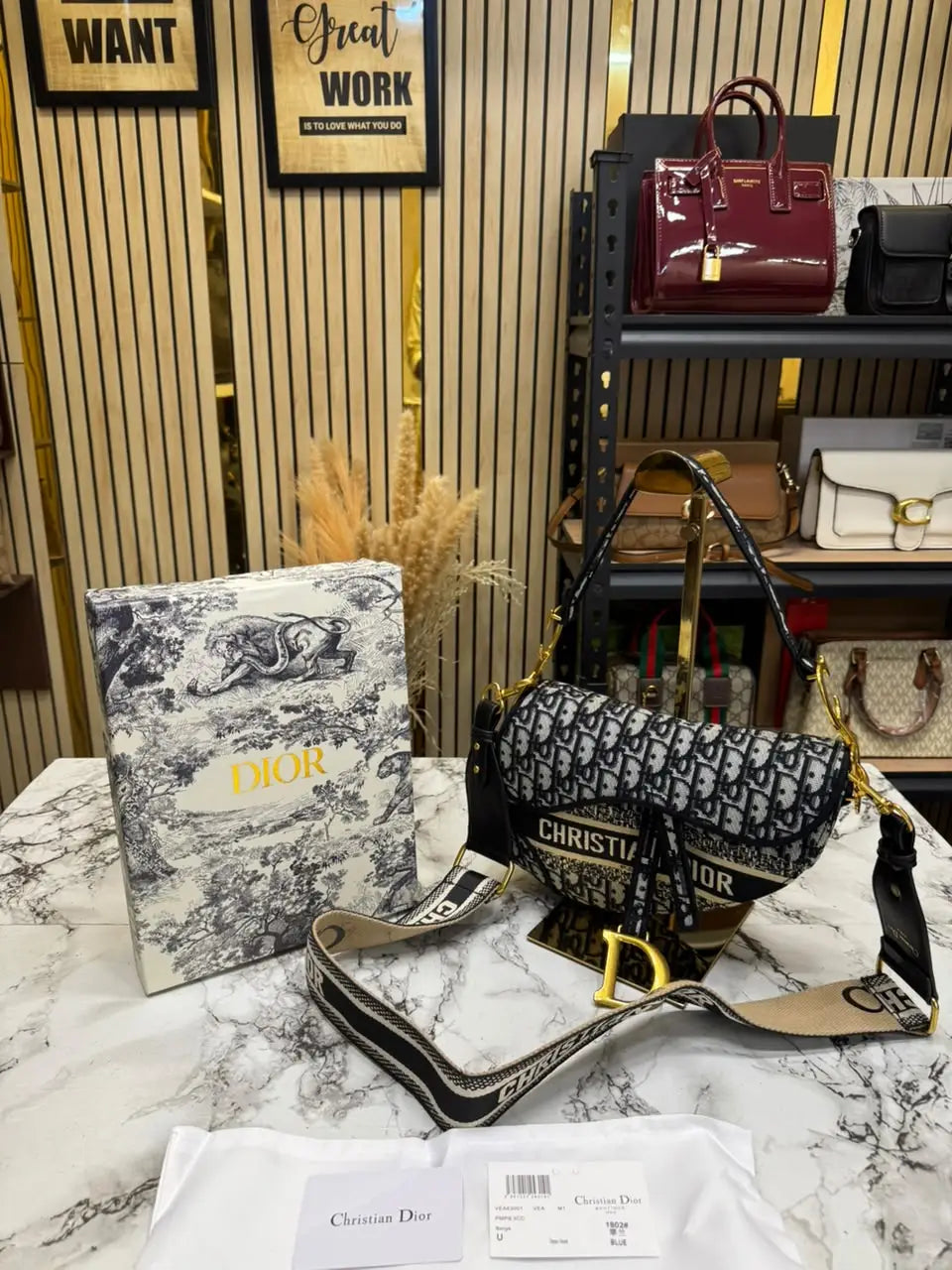 CHRISTIAN DIOR SADDLE WITH OG BOX AND DUST BAG PREMIUM QUALITY BLACK WHITE 1802