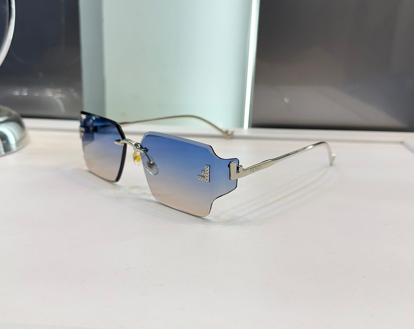 Fendi Dual Shade Metal Luxury Shade With Original Packing
