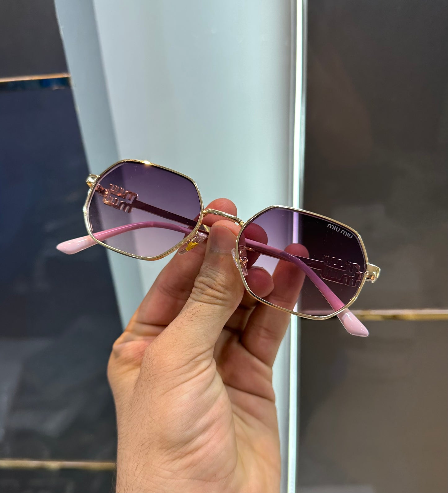 Miu Miu Pink Luxury Shade With Original Box Packing