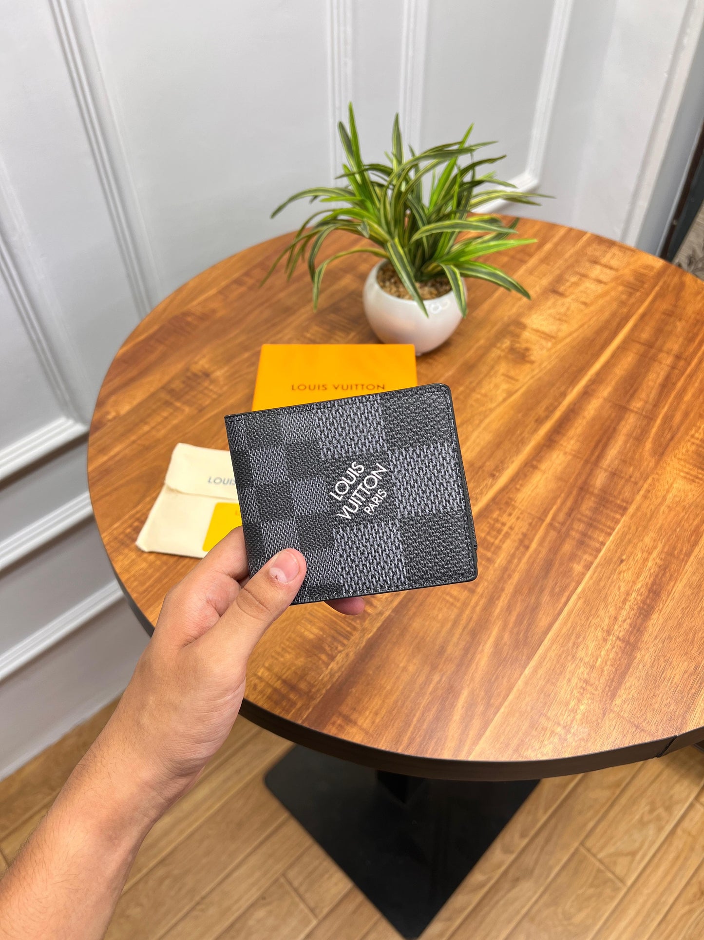 Louis Vuitton Printed Monogram luxury wallet With Original Packing
