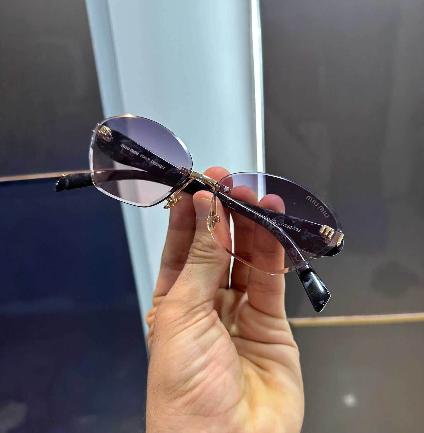Miu Miu Black Dual Luxury Shade With Original Box Packing