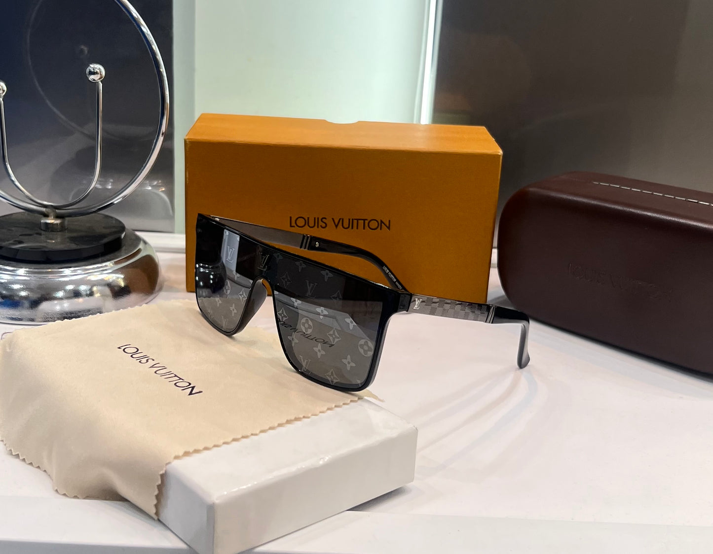 Louis Vuitton Black Monogram Limited Edition Luxury Shade With Original Packing
