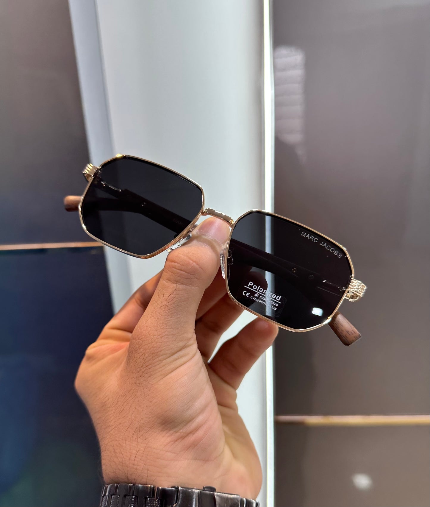 Marc Jacob Black Wooden Luxury Shade With Original Box Packing