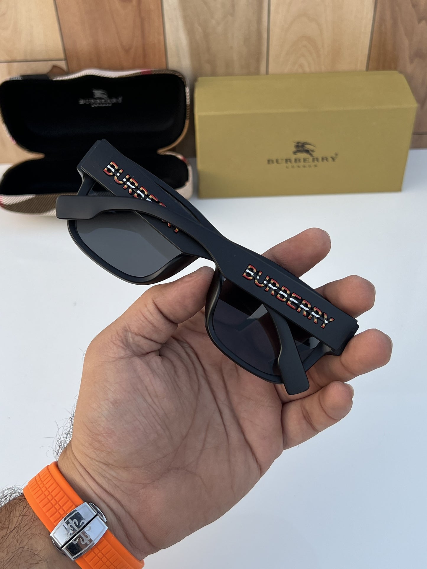 Burberry Black Classic Luxury Shade With Original Packing