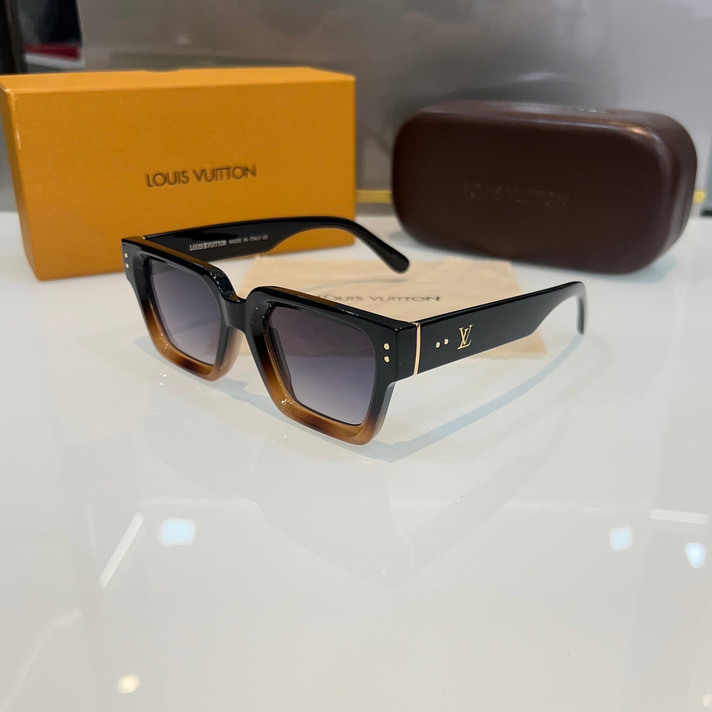 Louis Vuitton Dual Black Limited Edition Luxury Shade With Original Packing