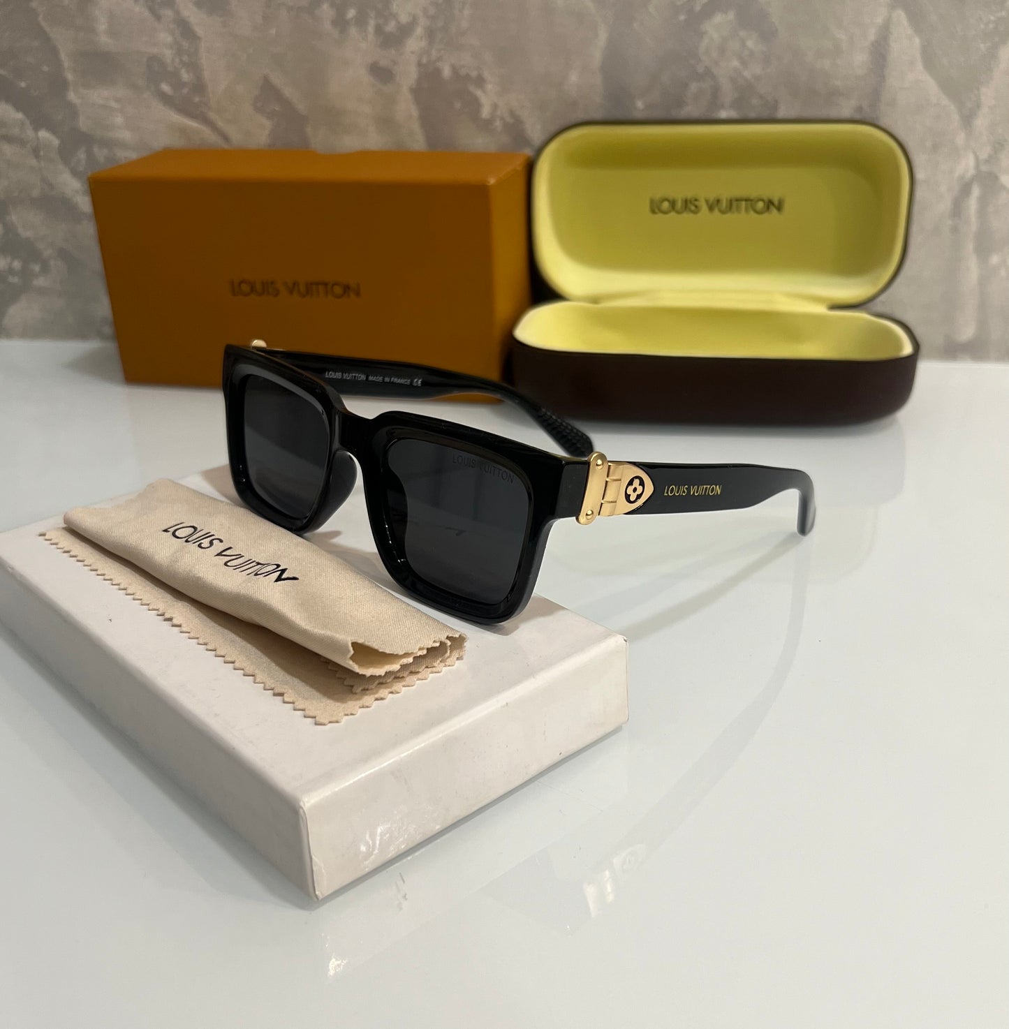 Louis Vuitton Black Limited Edition Luxury Shade With Original Packing
