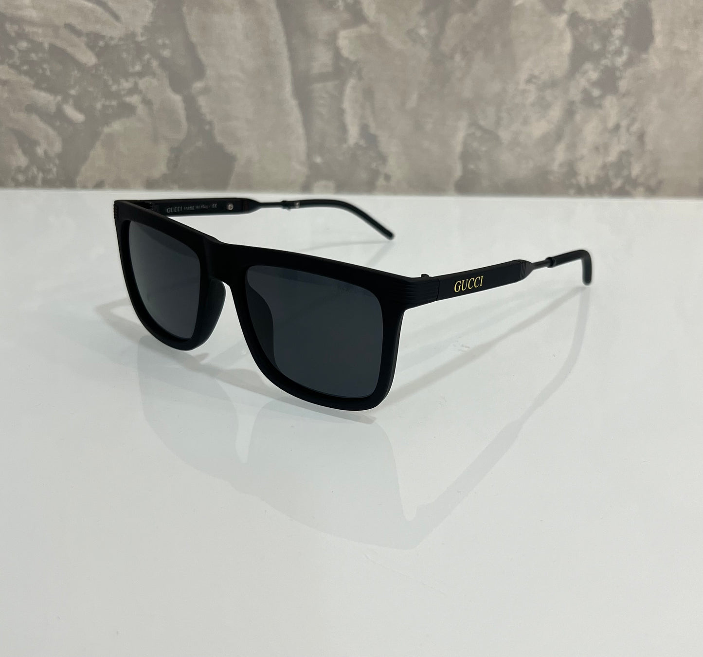 Gucci All Black Luxury Shade With Original Packing