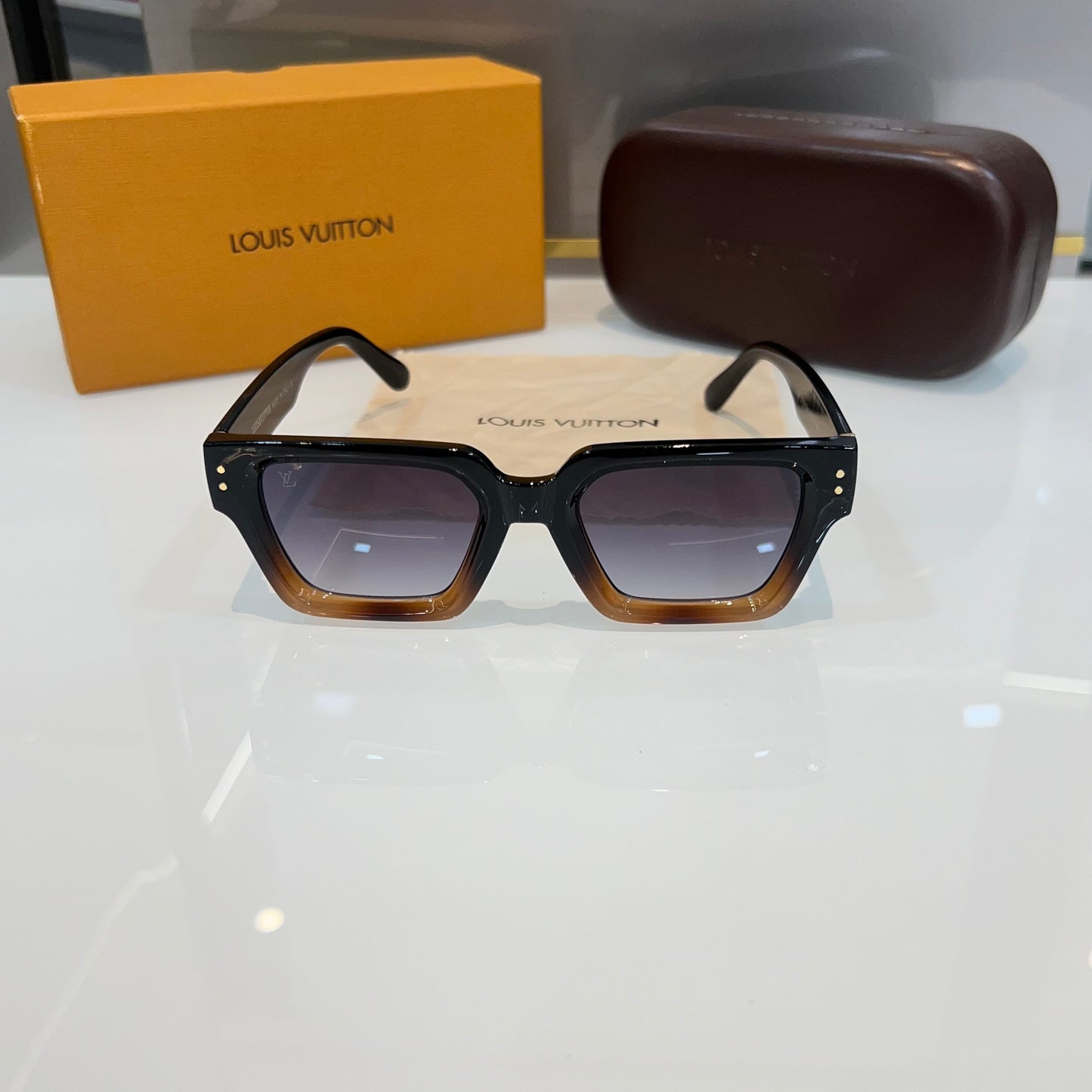 Louis Vuitton Dual Black Limited Edition Luxury Shade With Original Packing