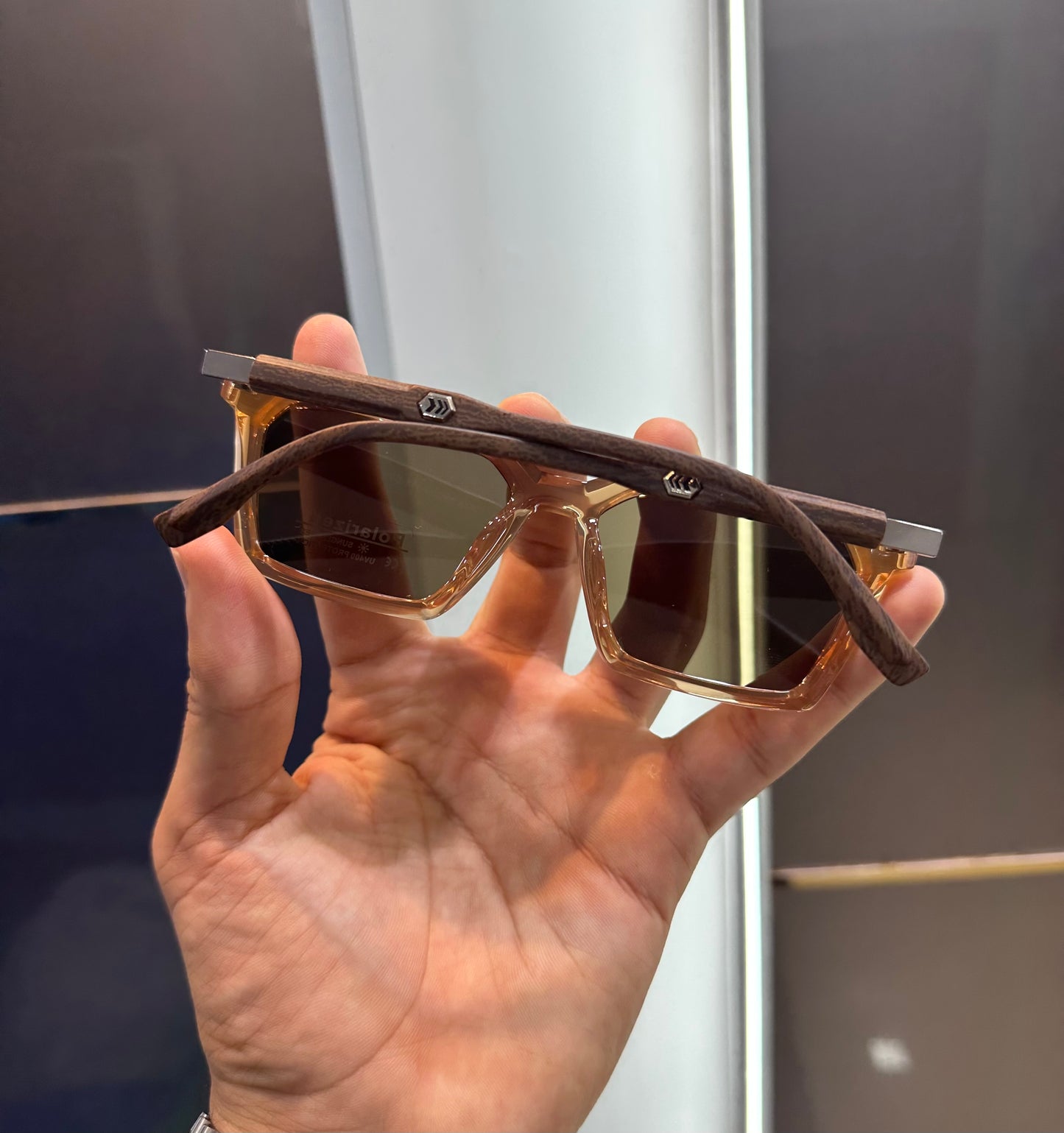 Marc Jacob Brown Wooden Look Luxury Shade With Original Box Packing