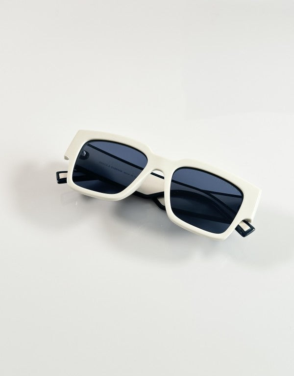 Dolce&Gabbana White Luxury Shade With Original Packing