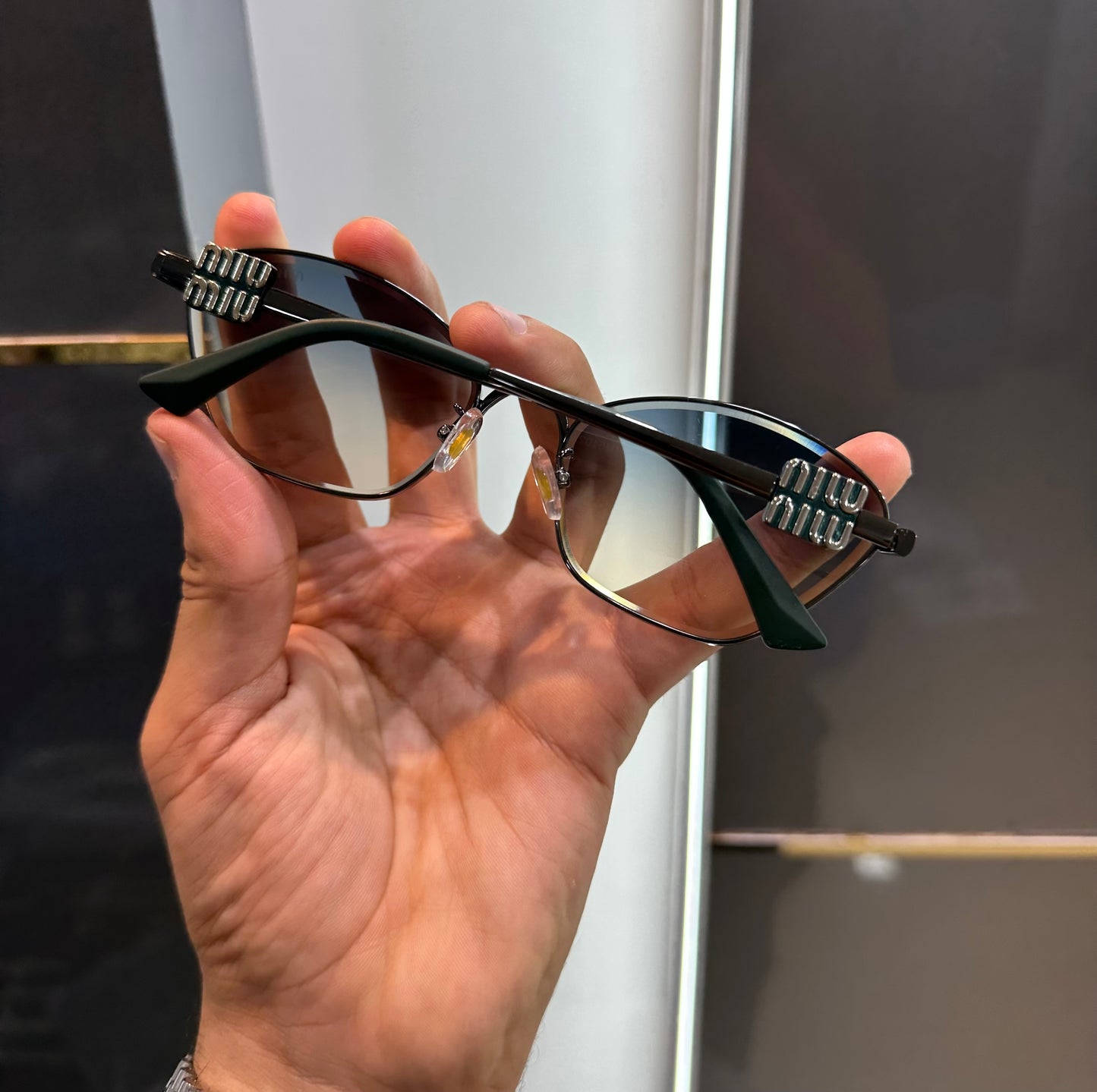 MIU MIU Unique Green Dual Limited Edition Luxury Shade With Original Packing
