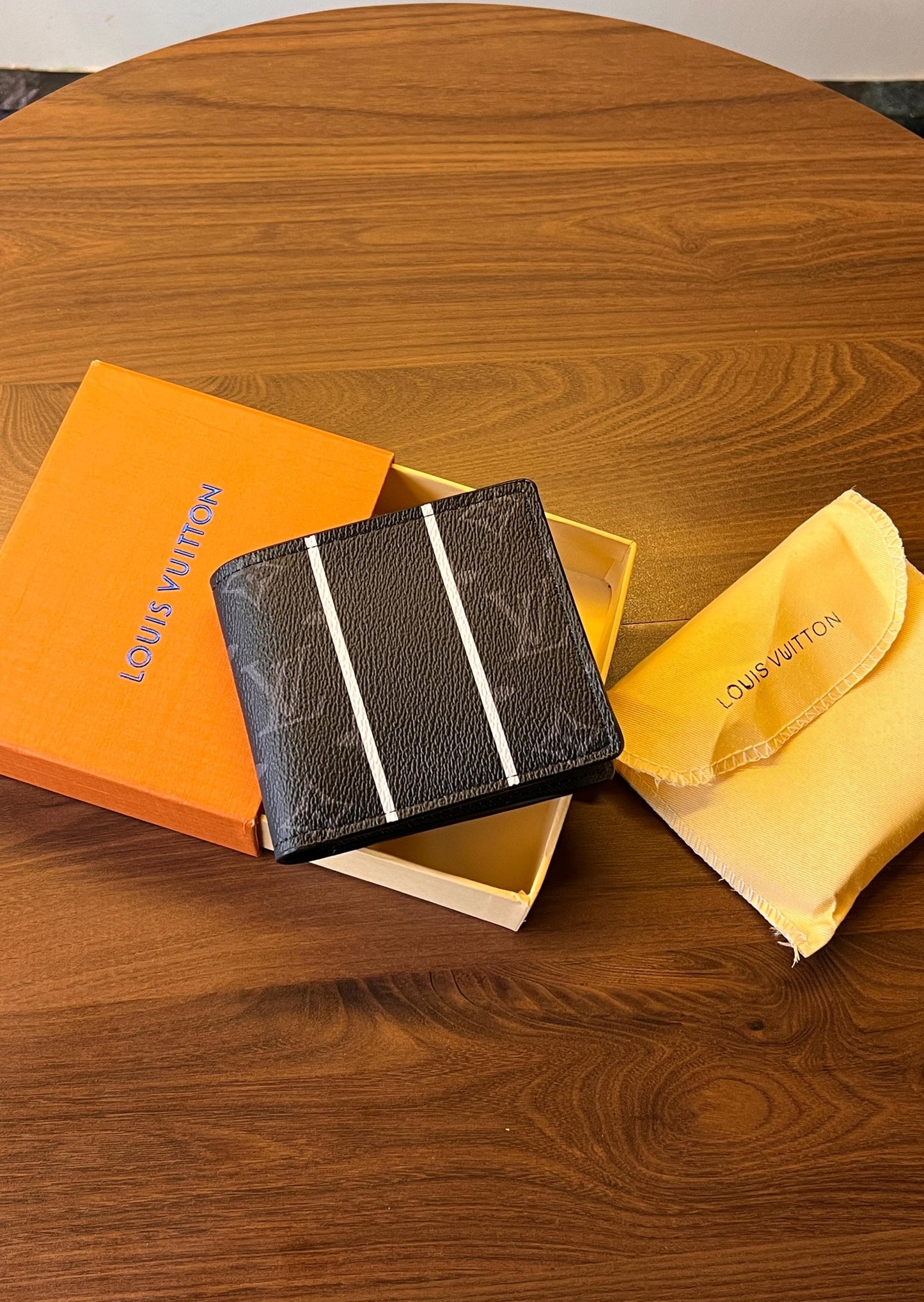 Louis Vuitton Black Designer Monogram luxury wallet With Original Packing