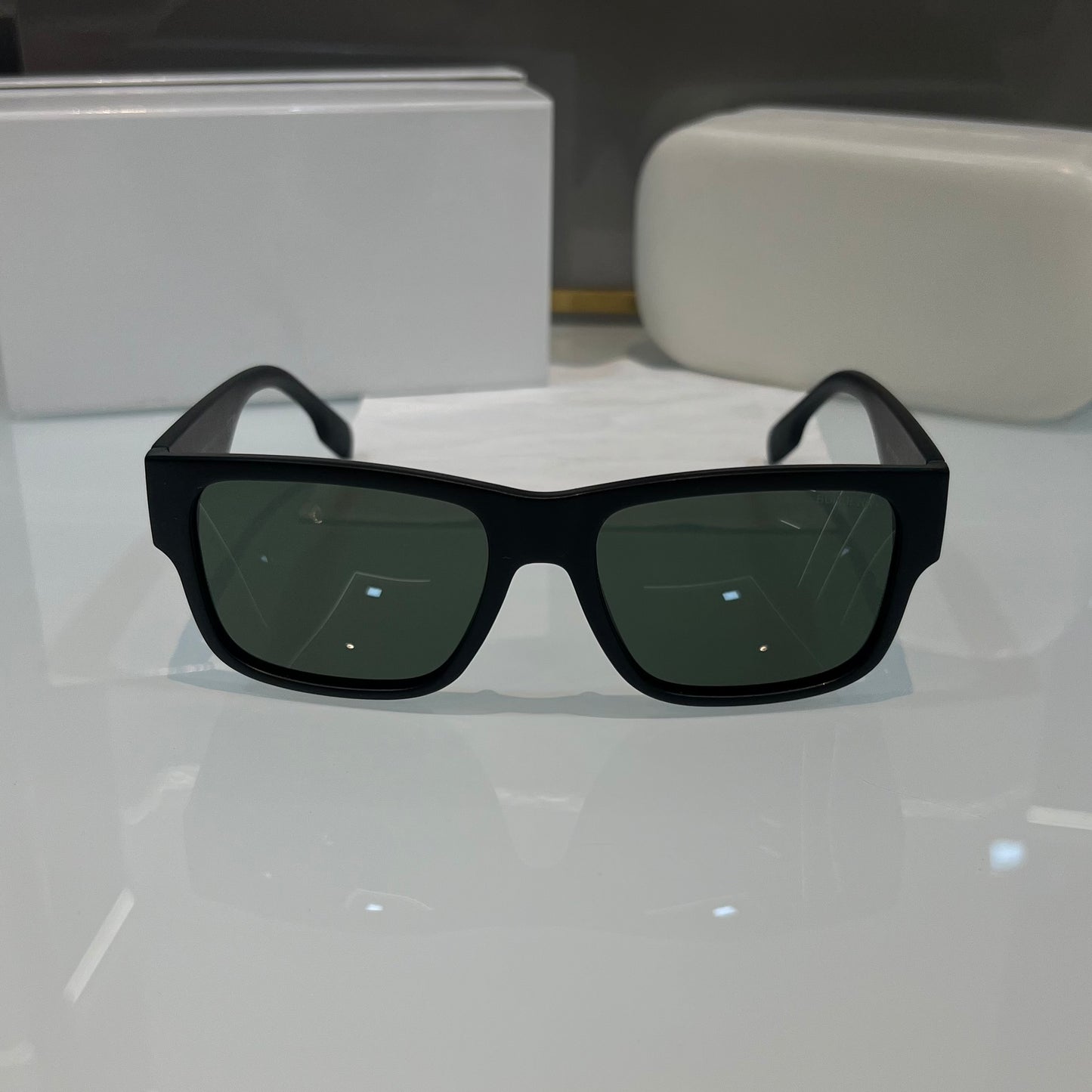 Burberry Black Red Luxury Shade With Original Packing