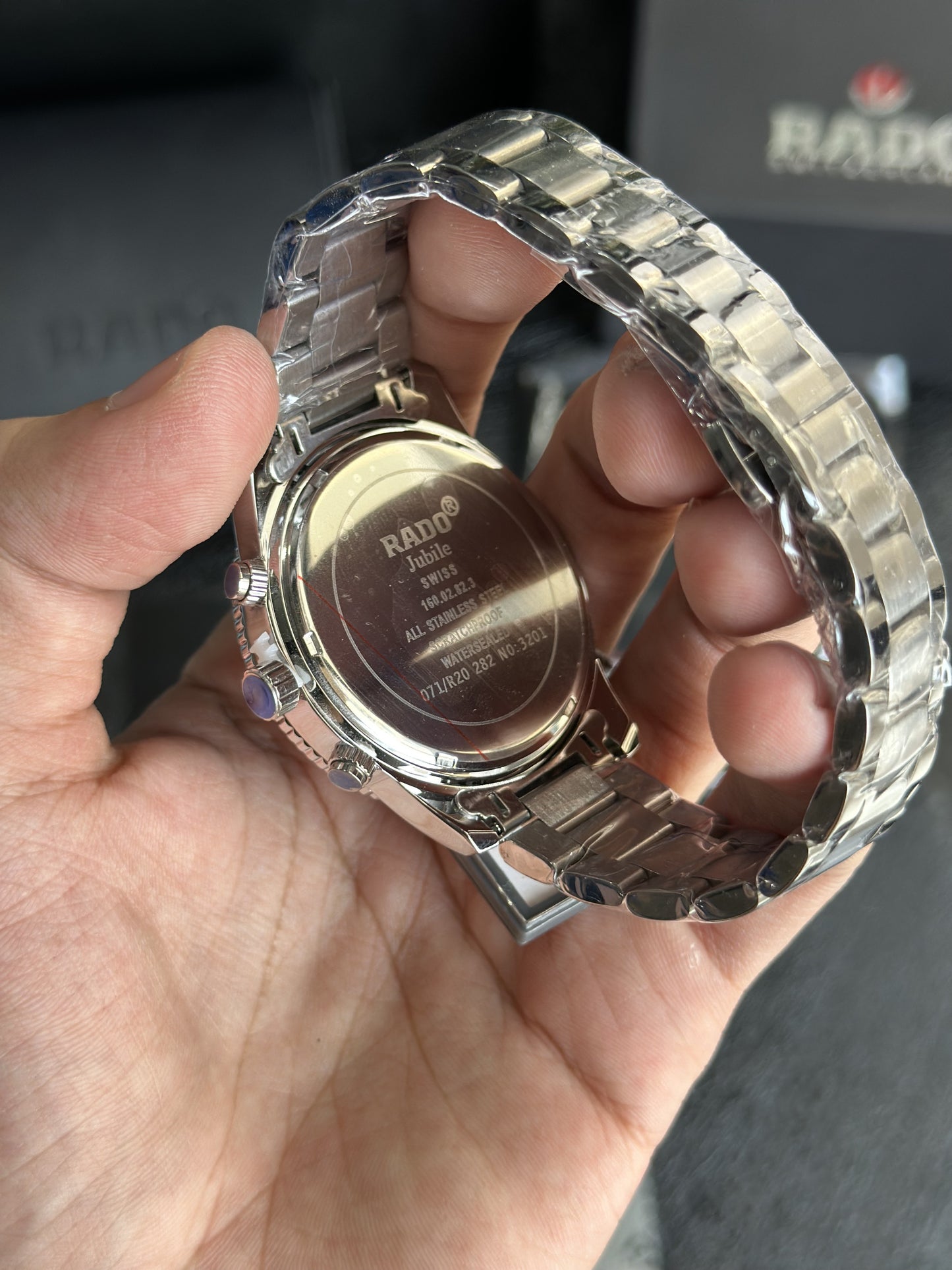 Rado captain Cook Silver Black Premium Classic Watch