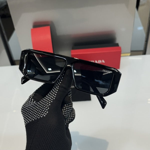 Prada Milano Black Luxury Shade With Original Packing