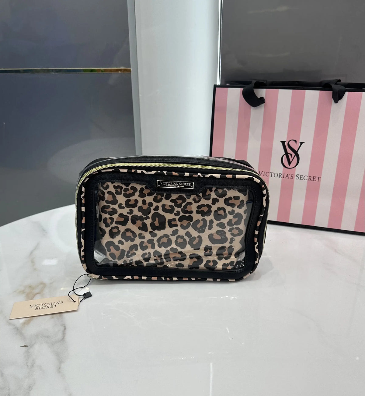 Victorias Secre t Premium Cosmetic Pouch Combo With Carry Bag vs220