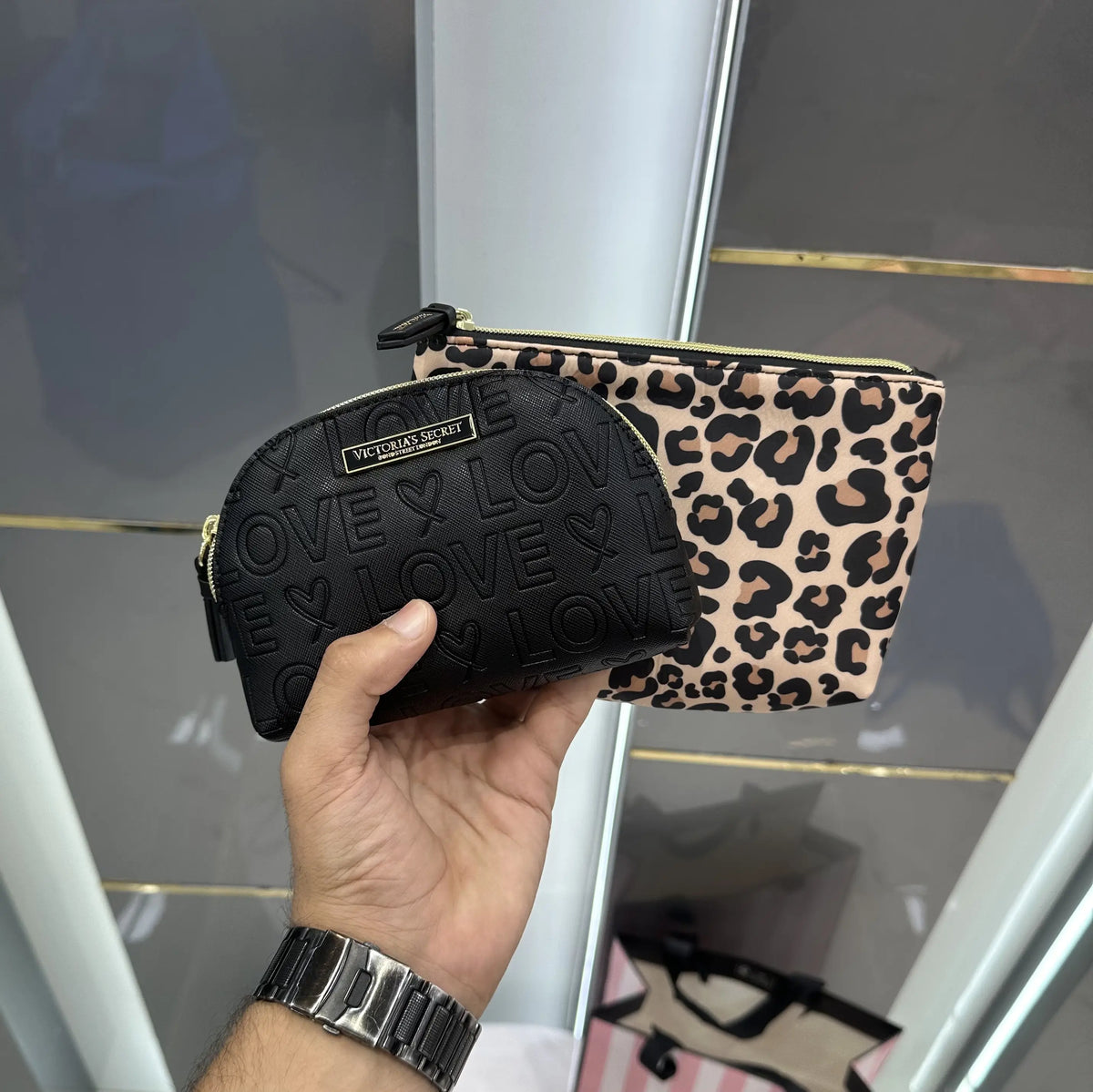 Victorias Secre t Premium Cosmetic Pouch Combo With Carry Bag vs220