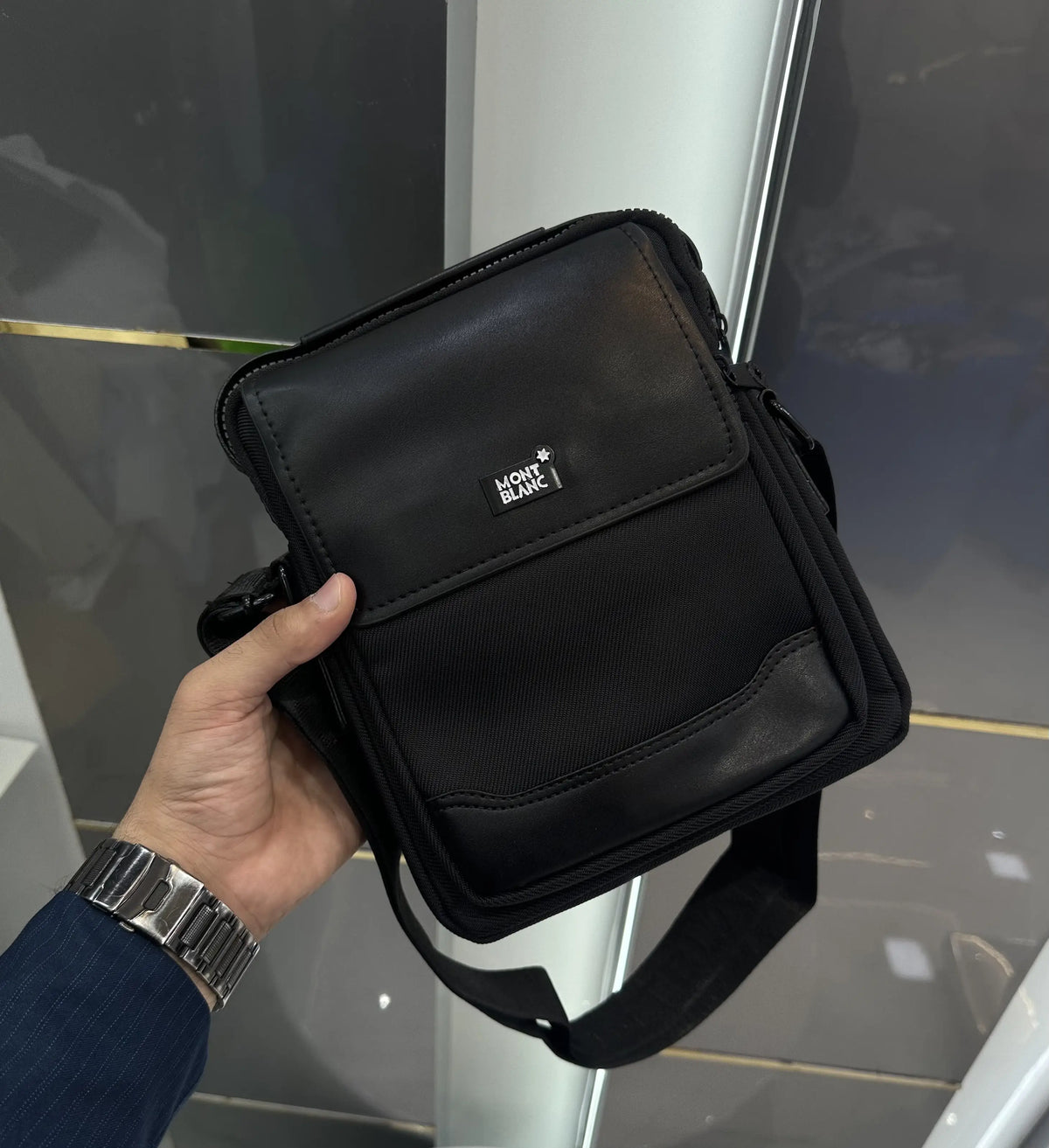 Mont Blan c Luxury Sling Bag Black mb222