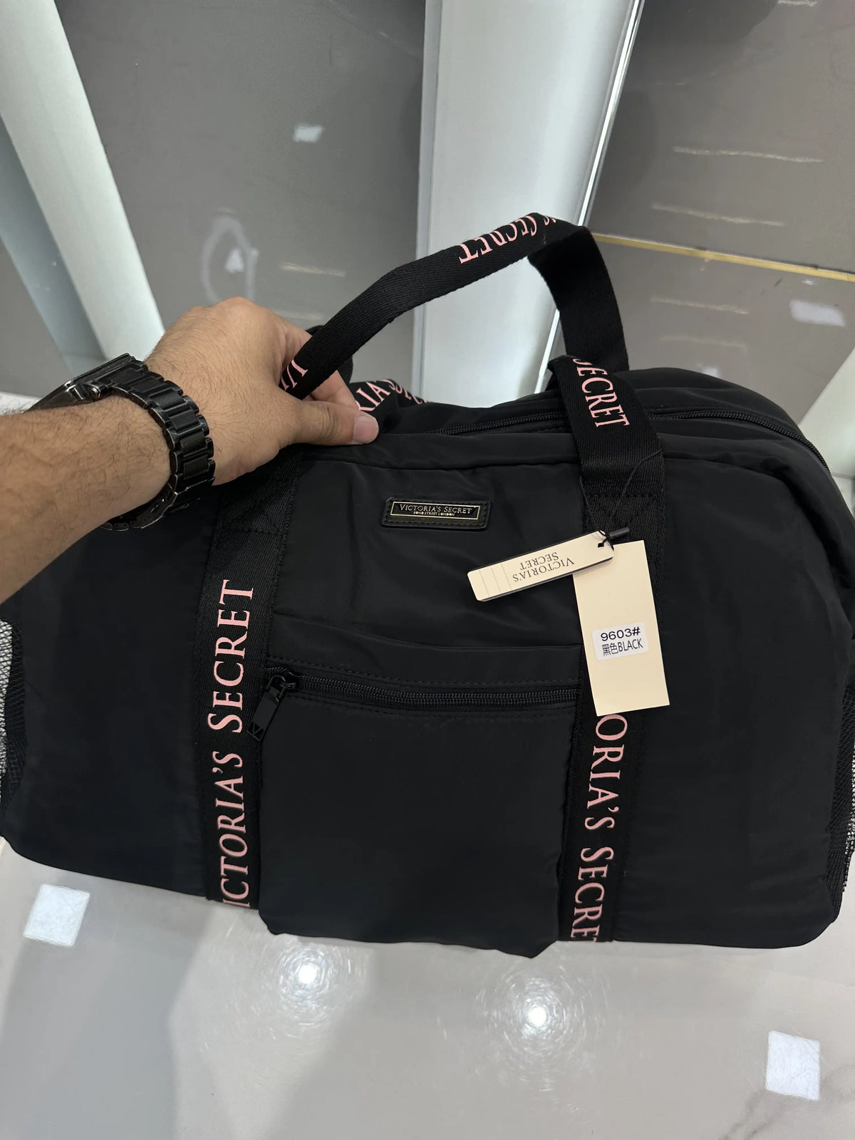 Victorias Secre t Luxury Imported Duffel Bag Womens vs765