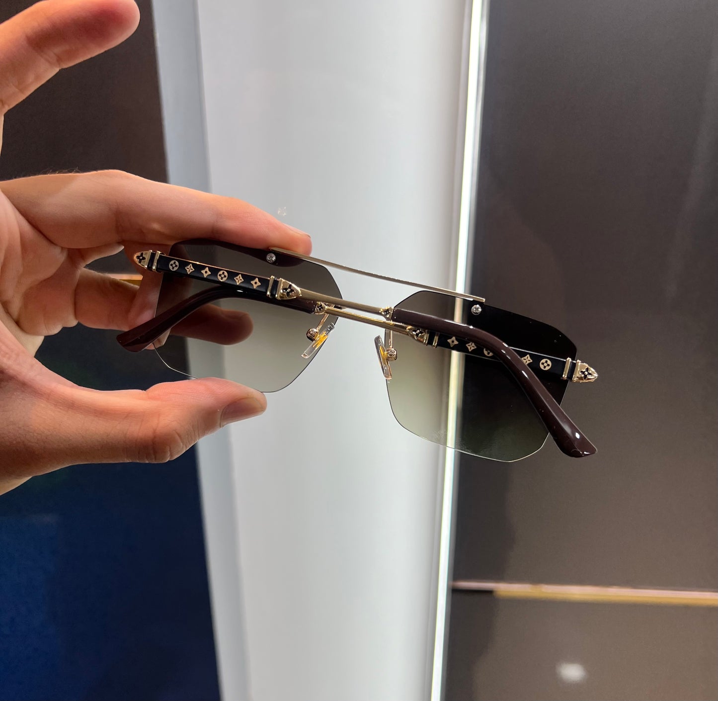 Louis Vuitton Brown Metal Limited Edition Luxury Shade With Original Packing