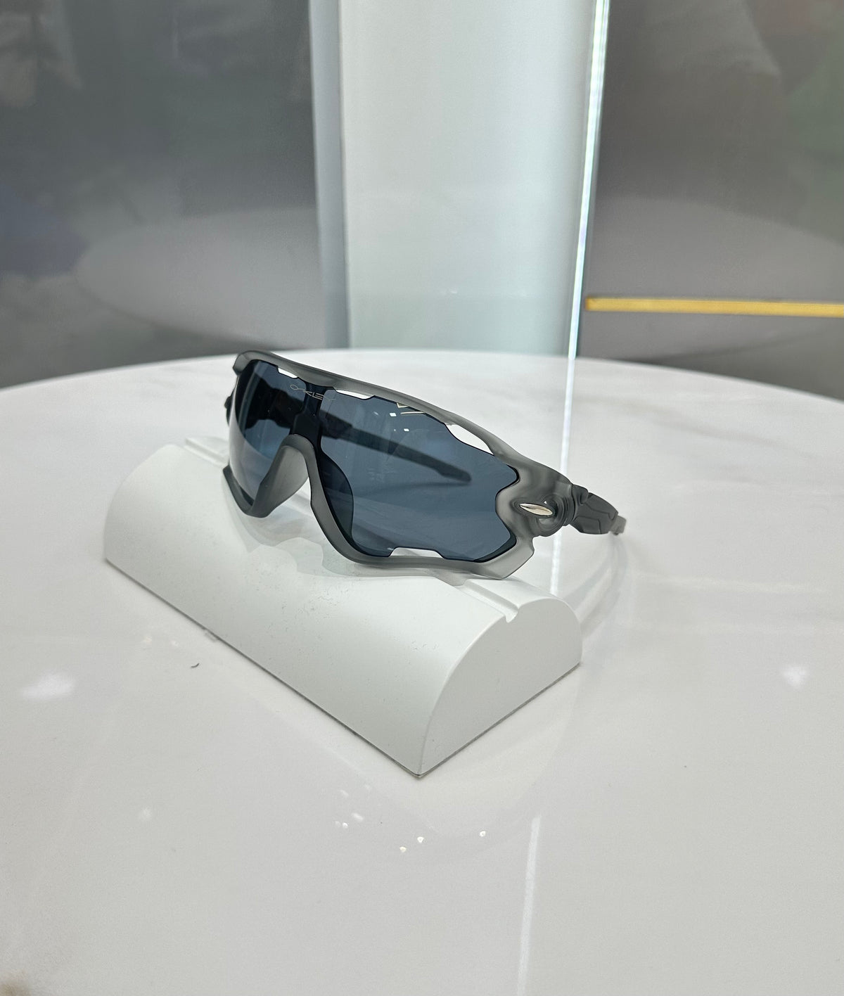 Oakley Luxury Shade With Original Box Packing