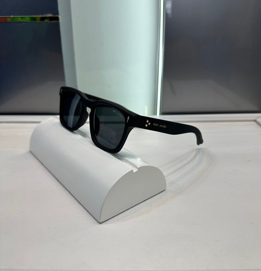 Marc Jacob Black Limited Edition Luxury Shade With Original Packing