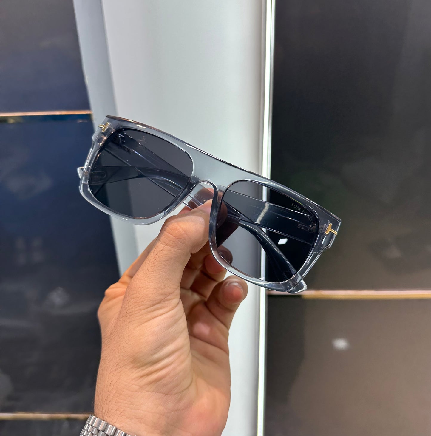 Tomford Grey Black Luxury Shade With Original Packing