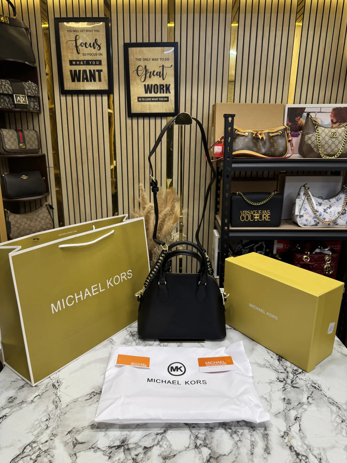Michael Kors Veronica Satchel Bag with OG Box Dust Bag  Carry Bag Black - M05